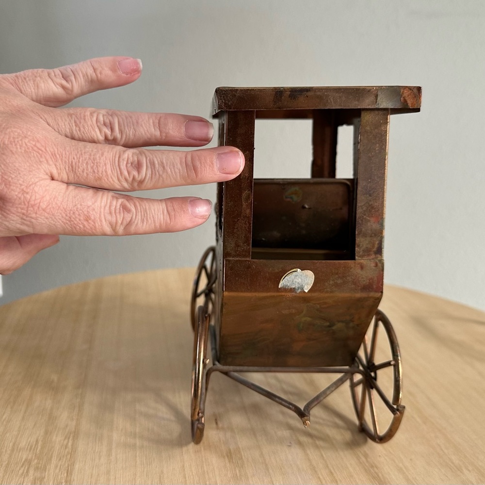 Vintage, copper, crank, and wind truck - Picture 4 of 5